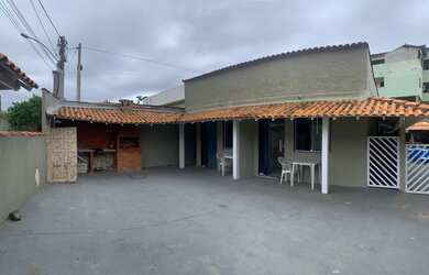 Imagem: A casa em condomínio possui 1 Dormitório, 1 Banheiro, 1 Vaga