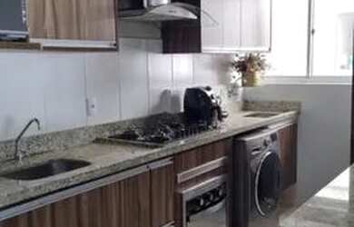 Imagem: O apartamento possui 2 Dormitórios, 2 Banheiros, 1 Vaga na