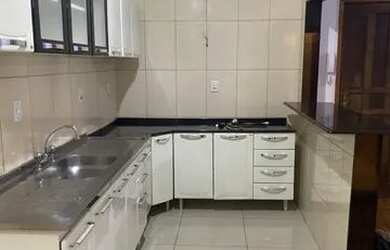 Imagem: O apartamento possui 1 Dormitório e 1 Banheiro e está localizado