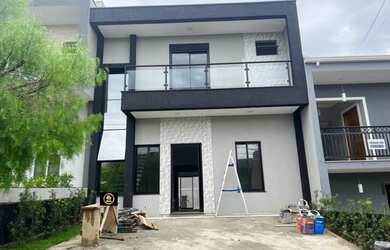 Imagem 1: Condomínio Vista Verde. Piscina, Churrasqueira, 174m² de Áreae2 Vagas...