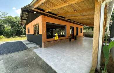 Imagem: O depósito possui 85m² de Área, Imóvel novo e está localizado