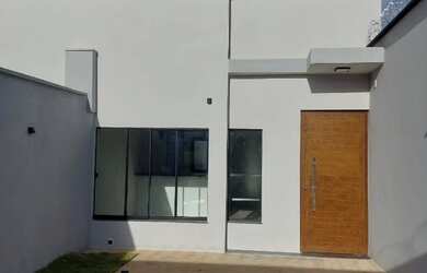 Imagem: A casa possui 2 Dormitórios, 2 Banheiros, 1 Vaga na garagem