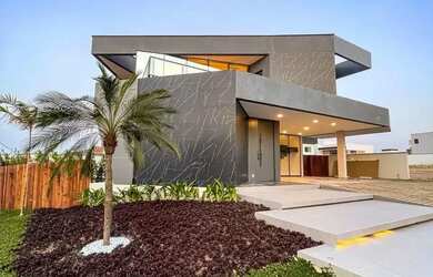 Imagem: A casa em condomínio possui 5 Dormitórios, 5 Banheiros, 4