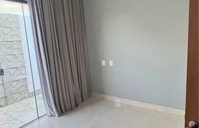 Imagem 6: Casa em Condomínio. Piscina, Churrasqueira, Guarda roupae146m² de Área