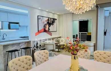 Imagem: O apartamento possui 2 Dormitórios, 2 Banheiros, 2 Vagas na