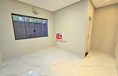 Imagem 4: Casa Térrea no Vivenda das Marinas com 3 Suítes Espaço lazer com Piscina...