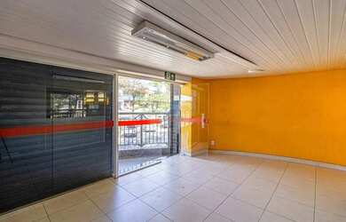 Imagem 3: Que tal uma LOJA em prédio individual a poucos metros do Big shopping...