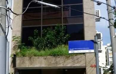 Imagem: O depósito possui 280m² de Área e está localizado em Laranjeiras