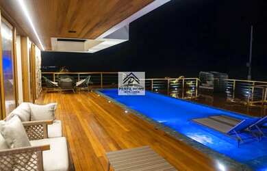 Imagem 4: Casa para Venda em Camaçari, Guarajuba (Monte Gordo), 9 dormitórios, 9 suítes, 4 banheiros