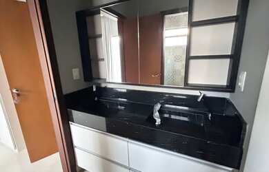 Imagem 4: Casa em Condomínio. Piscina, Churrasqueira, Guarda roupae146m² de Área