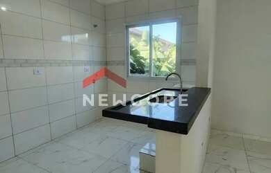 Imagem: A casa em condomínio possui 2 Dormitórios, 1 Banheiro, 1 Vaga