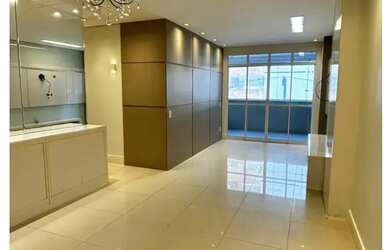 Imagem: O apartamento possui 3 Dormitórios, 5 Banheiros, 2 Vagas na