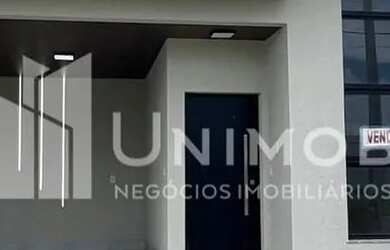 Imagem: A casa em condomínio possui 3 Dormitórios, 4 Banheiros, 4