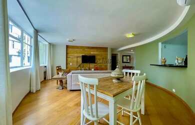 Imagem: O apartamento possui 3 Dormitórios, 4 Banheiros, 2 Vagas na