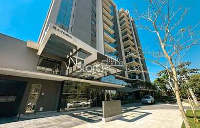 Imagem: O apartamento possui 3 Dormitórios, 4 Banheiros, 2 Vagas na