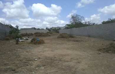 Imagem: O terreno possui 1.280m² de Área e está localizado em Chaparral