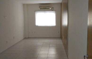 Imagem: O depósito possui 1 Vaga na garagem, 22m² de Área e está