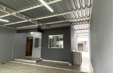 Imagem: A casa possui 3 Dormitórios e está localizado em Jockey de