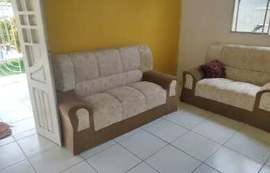 Imagem: A casa possui 3 Dormitórios, 2 Banheiros, 3 Vagas na garagem