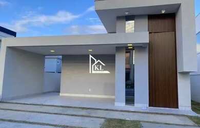 Imagem: A casa possui 3 Dormitórios, 3 Banheiros, 2 Vagas na garagem