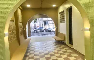 Imagem: A casa possui 5 Dormitórios, 5 Banheiros, 3 Vagas na garagem