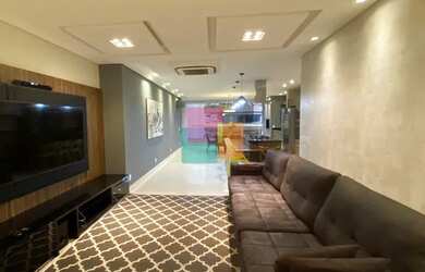 Imagem: O apartamento possui 4 Dormitórios, 4 Banheiros, 3 Vagas na