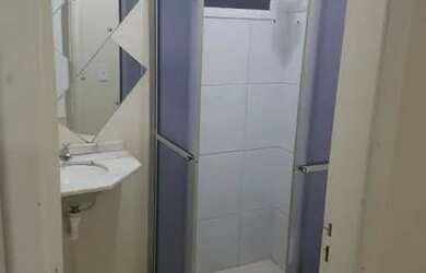 Imagem: A casa em condomínio possui 2 Dormitórios, 1 Banheiro, 2 Vagas