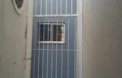 Imagem: A casa possui 2 Dormitórios, 2 Banheiros, 60m² de Área e