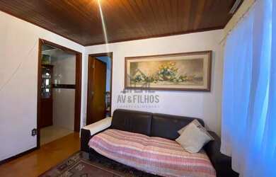 Imagem: A casa possui 5 Dormitórios, 3 Banheiros e 96m² de Área e