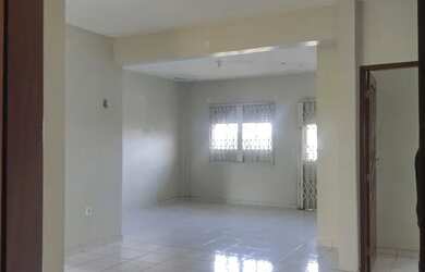 Imagem 5: Alugo casa. Varanda, 300m² de Área, 2 Vagas na garageme3 Dormitórios