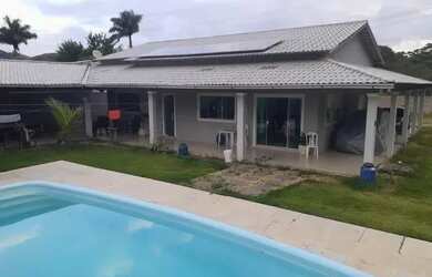 Imagem: A chácara e está localizado em Centro, Viana à venda por