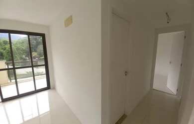 Imagem 7: Apartamento para aluguel e venda com 3 quartos na Freguesia - RJ