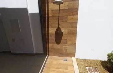 Imagem 7: CASA ALTO UMUARAMA. Churrasqueira, 250m² de Área, 3 Vagas na garageme3...