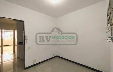 Imagem 4: RV2999ÃT OPORTUNIDADE ap. 1/4 SALA de frente, na RUA SANTO ANTÔNIO,...