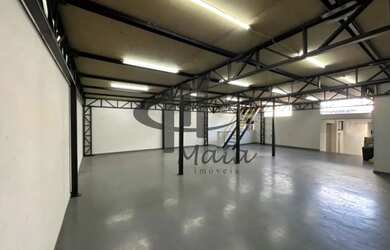 Imagem: O depósito possui 582m² de Área e está localizado em Osvaldo