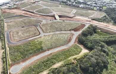 Imagem: O terreno possui 418m² de Área, Imóvel novo e está localizado