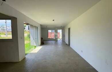 Imagem 6: Casa com 3 dormitórios, sendo 1 suíte, no loteamento Green Village