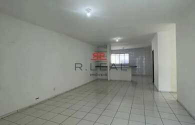 Imagem: O depósito possui 130m² de Área e está localizado em Vila