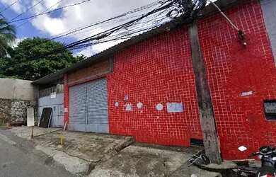 Imagem: O depósito possui 980m² de Área e está localizado em Brotas