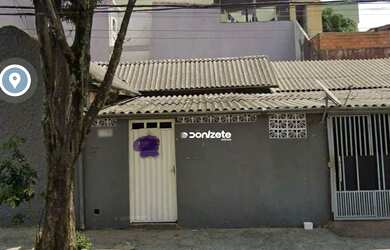 Imagem: O terreno possui 400m² de Área e está localizado em Vila