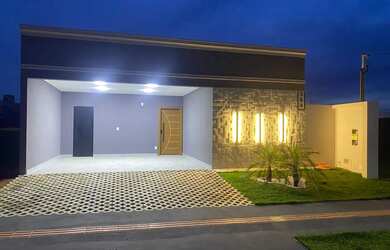 Imagem: A casa em condomínio possui 3 Dormitórios, 3 Banheiros, 2