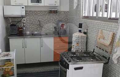 Imagem: Casa com 4 quartos à venda em Bairro De Fátima (califórnia