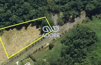 Imagem: O terreno possui 3.020m² de Área e está localizado em Fazenda