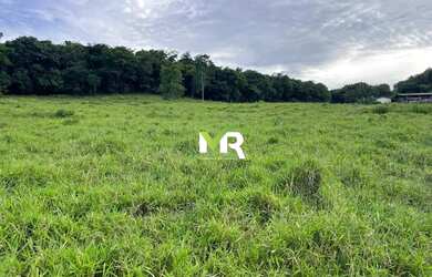 Imagem: A fazenda possui 1.561.600m² de Área e está localizado em