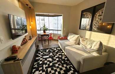 Imagem: O studio possui 1 Dormitório, 1 Banheiro, 1 Vaga na garagem