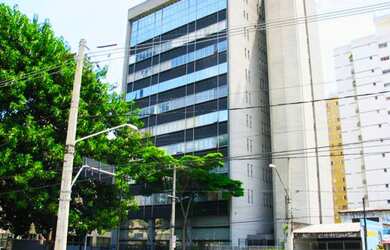 Imagem: O depósito possui 2 Vagas na garagem, 177m² de Área, Imóvel