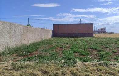 Imagem: O terreno à venda possui e está localizado em Engenheiro