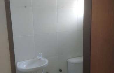 Imagem 3: Casa para alugar. 1 Banheiroe2 Dormitórios