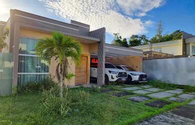 Imagem: A casa em condomínio possui 3 Dormitórios, 1 Banheiro, 4 Vagas