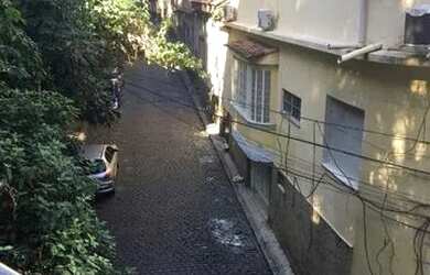 Imagem: O terreno possui 675m² de Área e Imóvel novo e está localizado